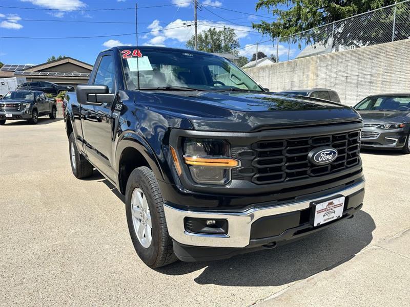 Ford F-150 XL 4WD 2024