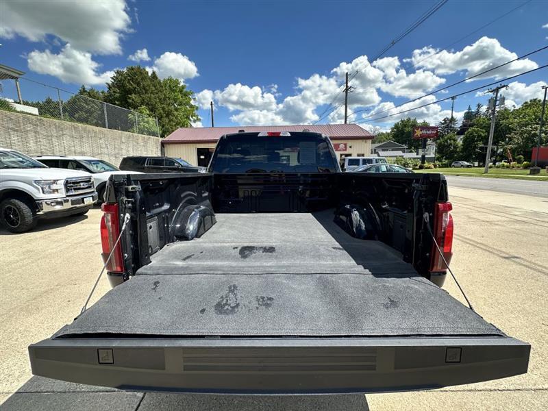 Ford F-150 XL 4WD 2024