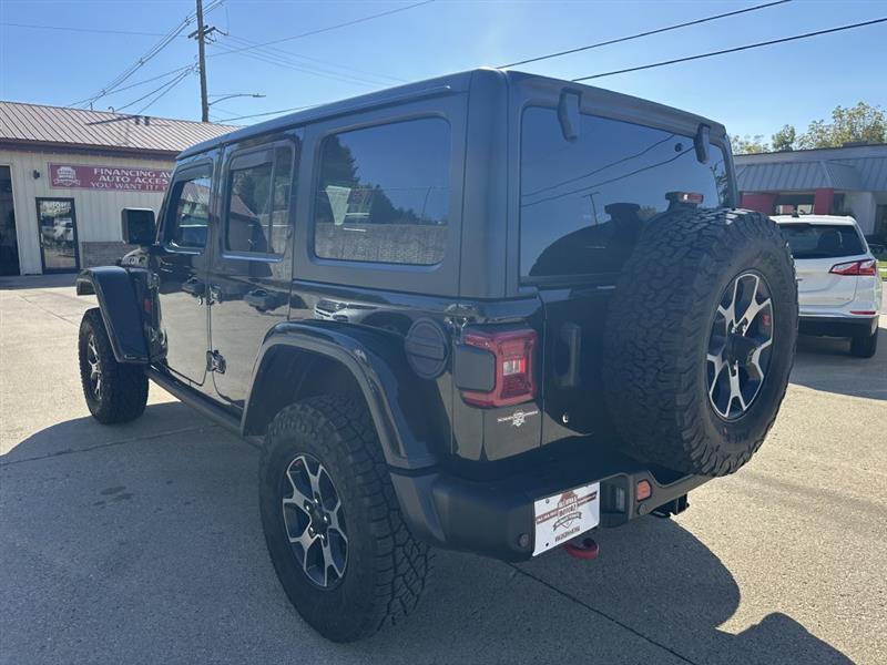 Jeep Wrangler photo 4