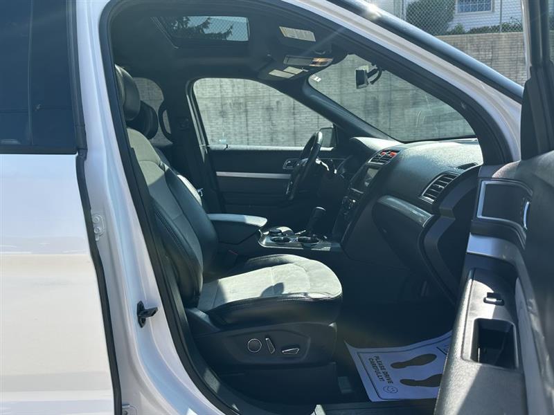 Ford Explorer XLT 4WD 2017