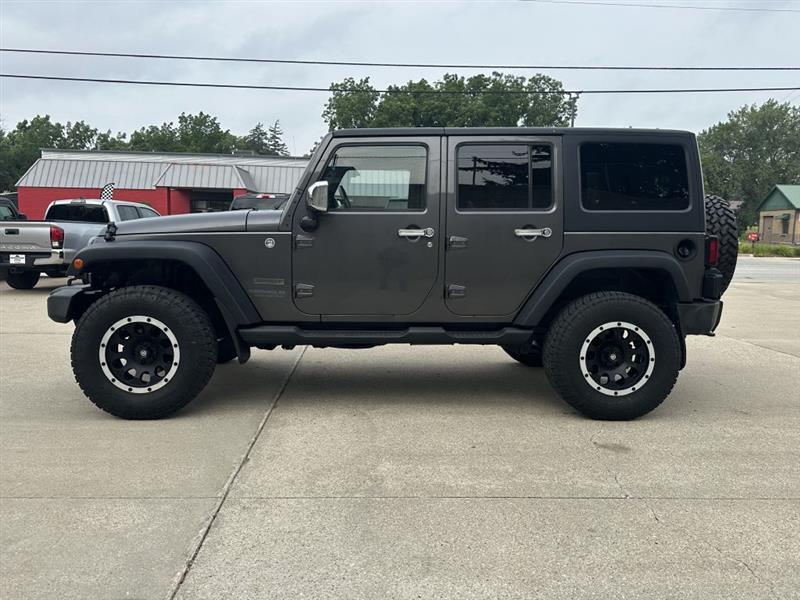 Jeep Wrangler Unlimited Sport 4WD 2014
