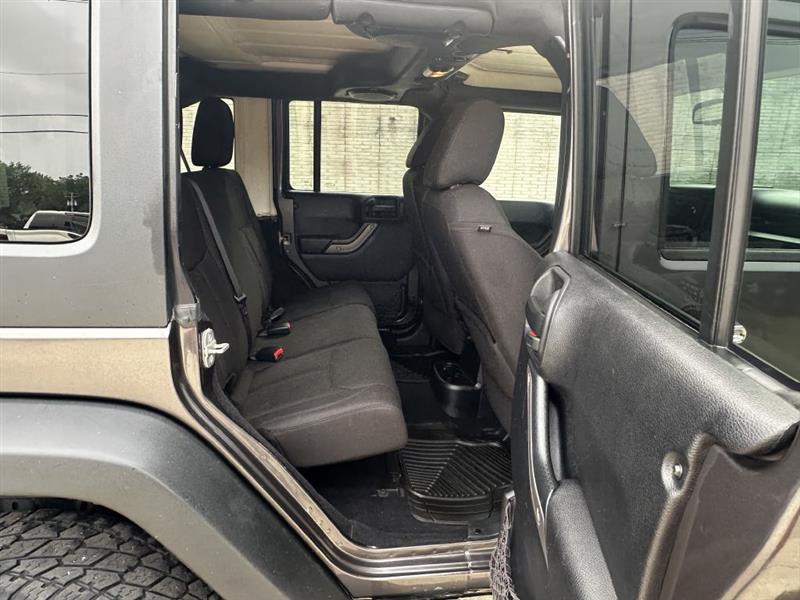 Jeep Wrangler Unlimited Sport 4WD 2014