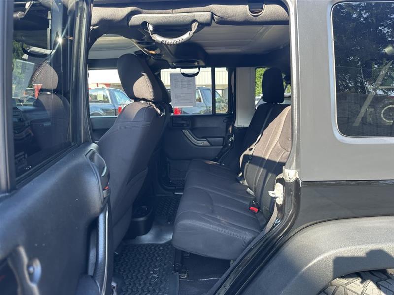 Jeep Wrangler Unlimited Sport 4WD 2014