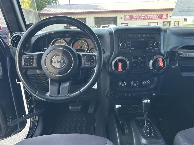 Jeep Wrangler Unlimited Sport 4WD 2014