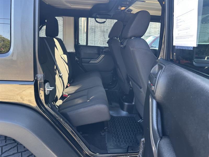 Jeep Wrangler Unlimited Sport 4WD 2014