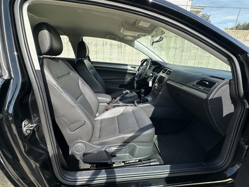 Volkswagen Golf TSI S 5M 2015