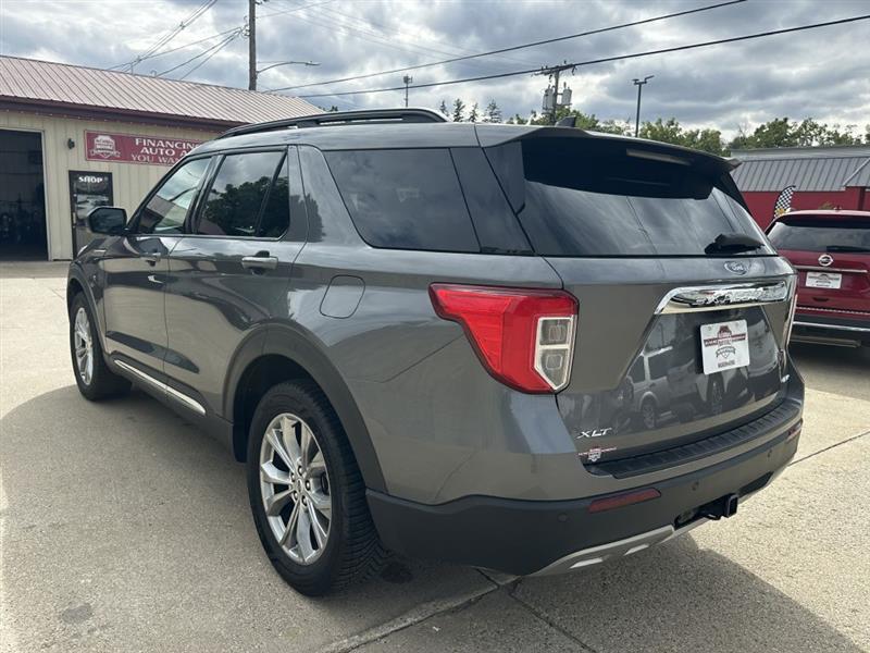 Ford Explorer XLT AWD 2023