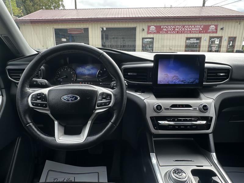 Ford Explorer XLT AWD 2023