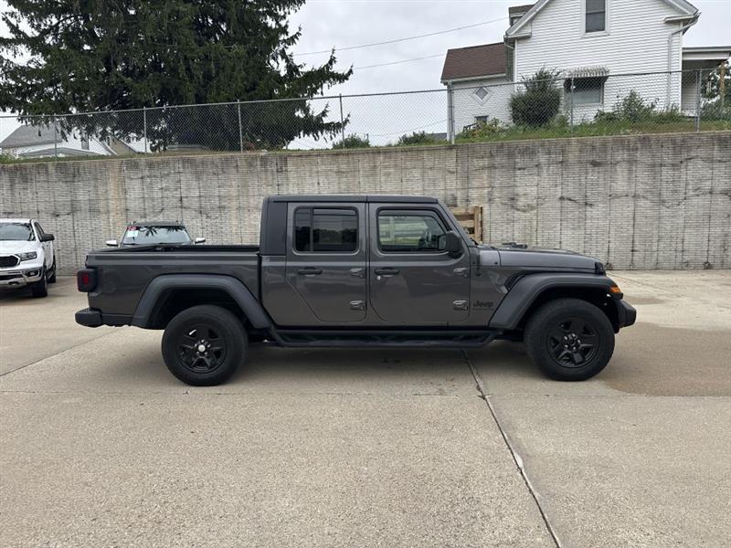 2020 Jeep Gladiator Sport