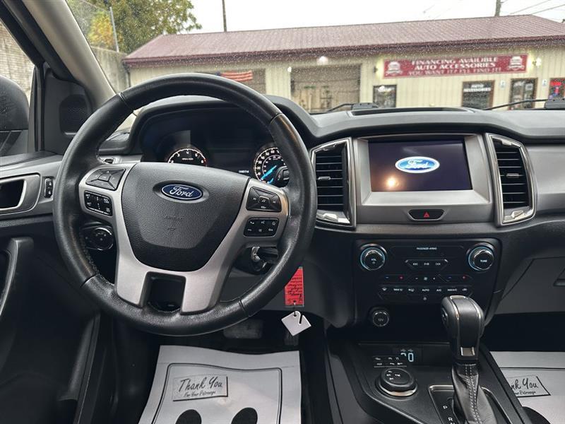 Ford Ranger photo 11
