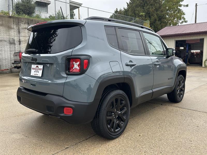 Jeep Renegade photo 2