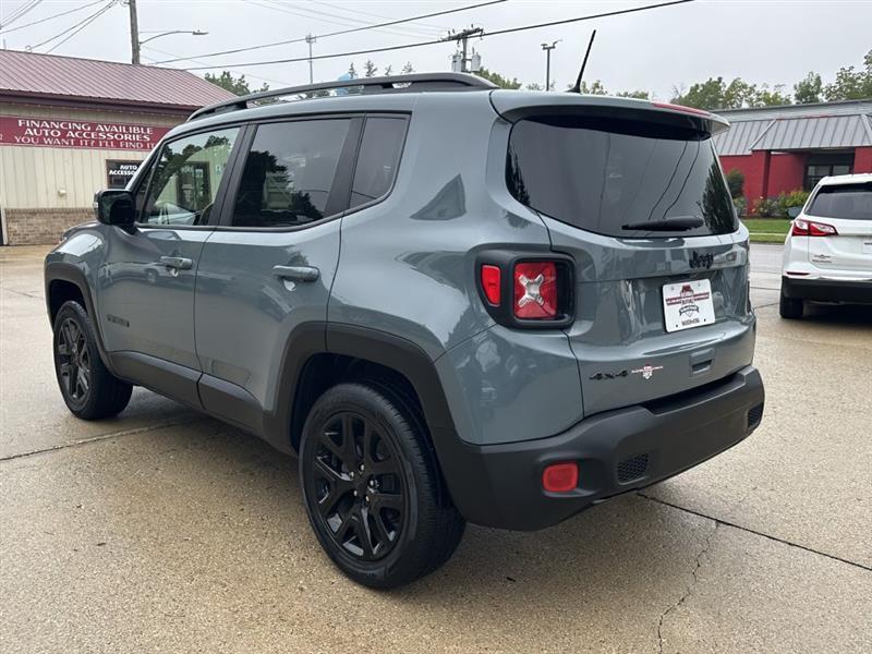 Jeep Renegade photo 4