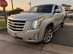 2018 Cadillac Escalade ESV  2018 Cadillac Escalade ESV