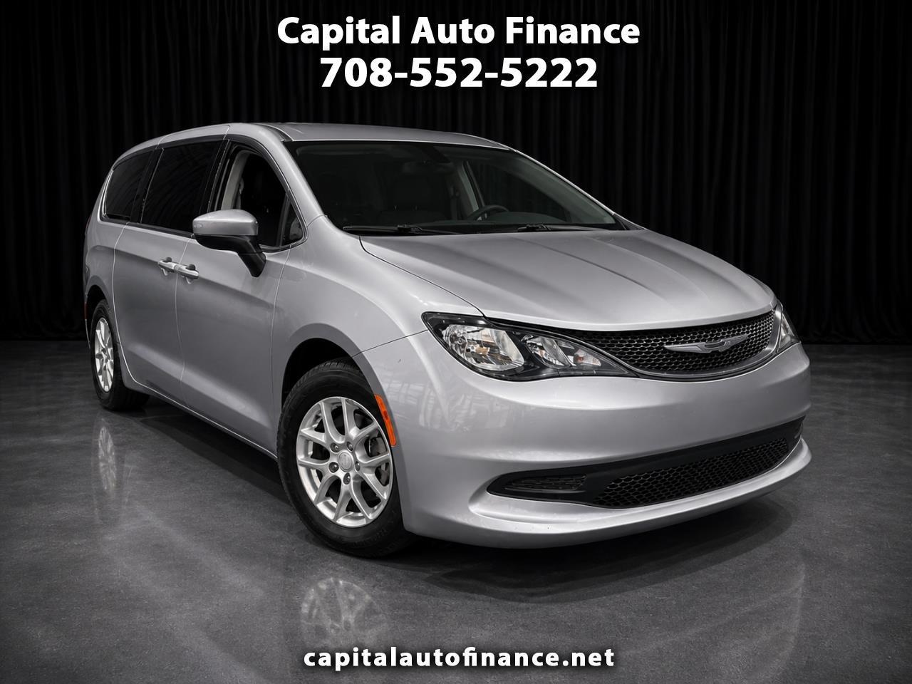 2021 Chrysler Voyager LX FWD