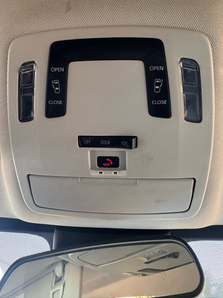 Toyota Sienna LE FWD 8-Passenger (Natl) 2021 Toyota Sienna LE FWD 8-Passenger (Natl) 2021