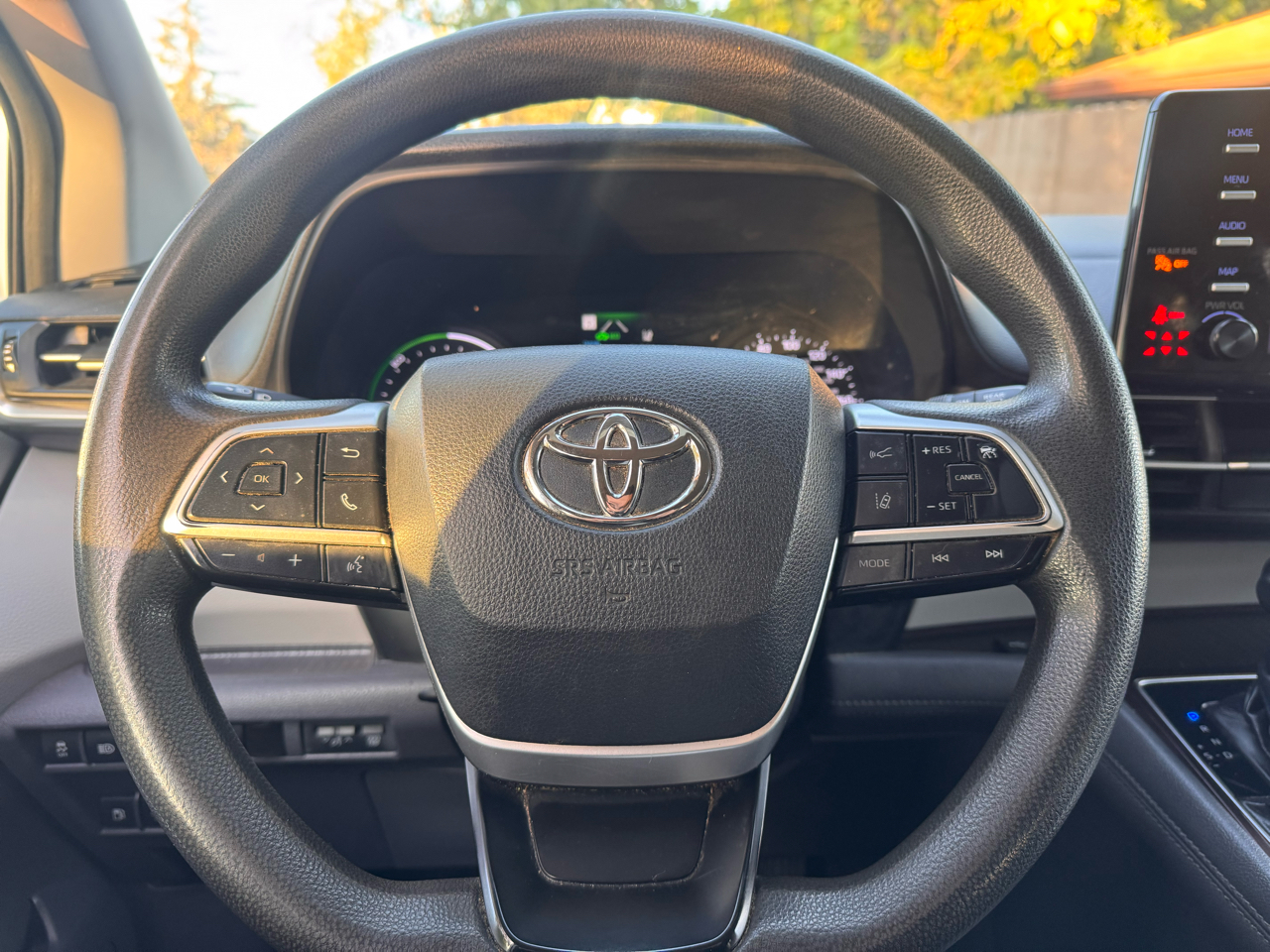 Toyota Sienna LE FWD 8-Passenger (Natl) 2021 Toyota Sienna LE FWD 8-Passenger (Natl) 2021