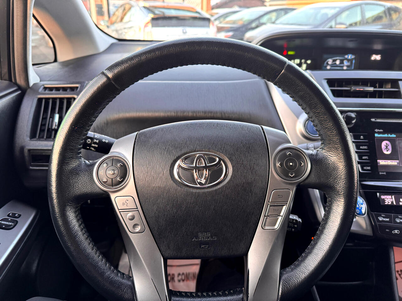Toyota Prius V Three (Natl) 2017