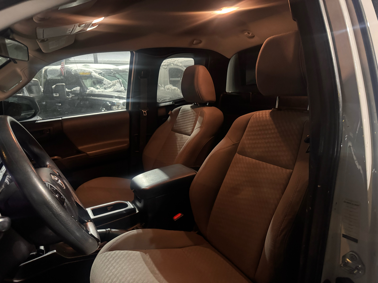 Toyota Tacoma 2WD SR5 Access Cab 6' Bed I4 AT (Natl) 2021