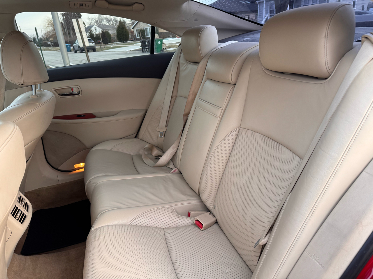 Lexus ES 350 4dr Sdn 2012