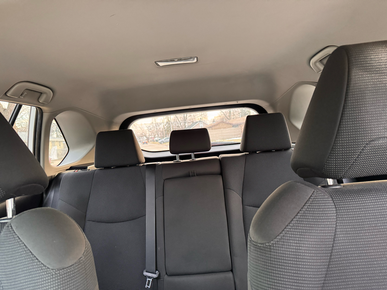 Toyota RAV4 Hybrid LE AWD (Natl) 2021