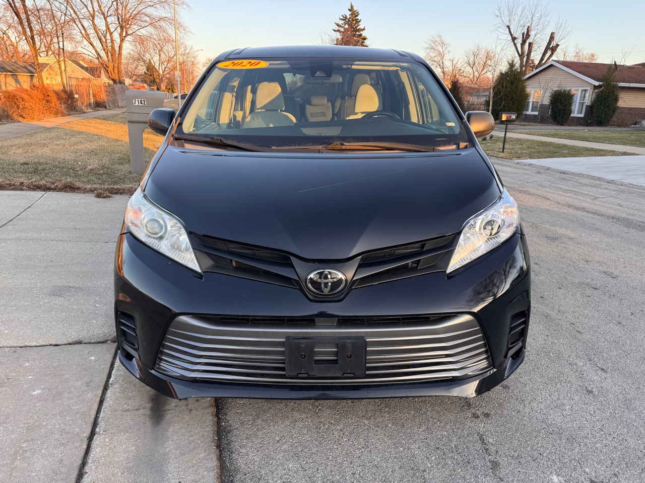 Toyota Sienna L FWD 7-Passenger (Natl) 2020