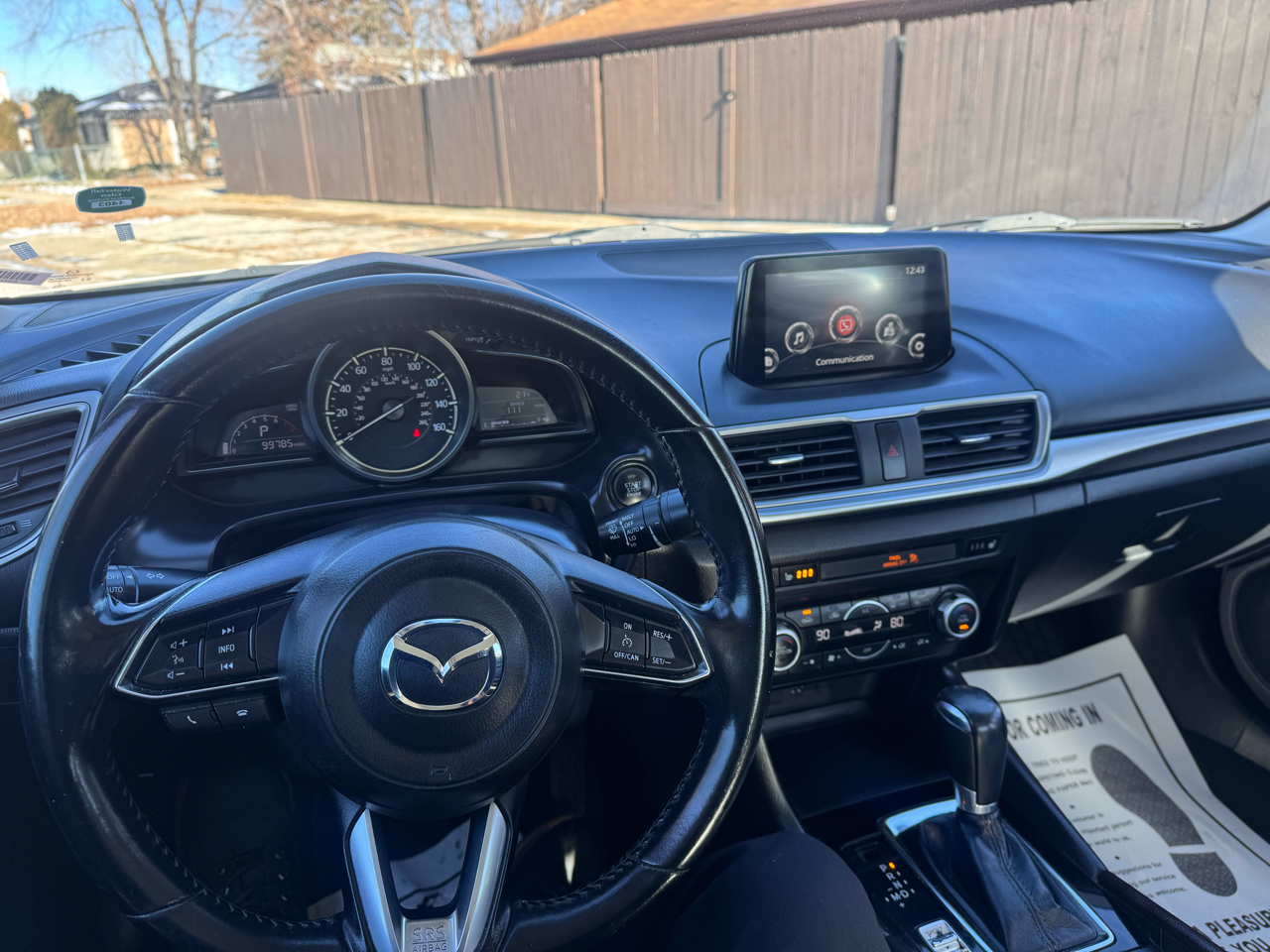 Mazda Mazda3 4-Door Touring Auto 2018