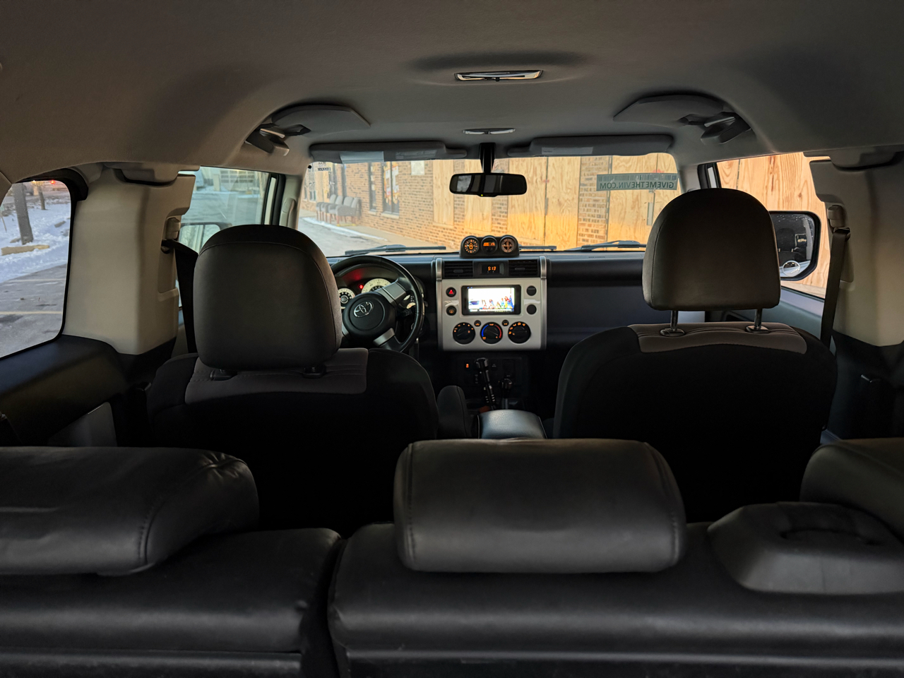 Toyota FJ Cruiser 4WD 4dr Man (Natl) 2010