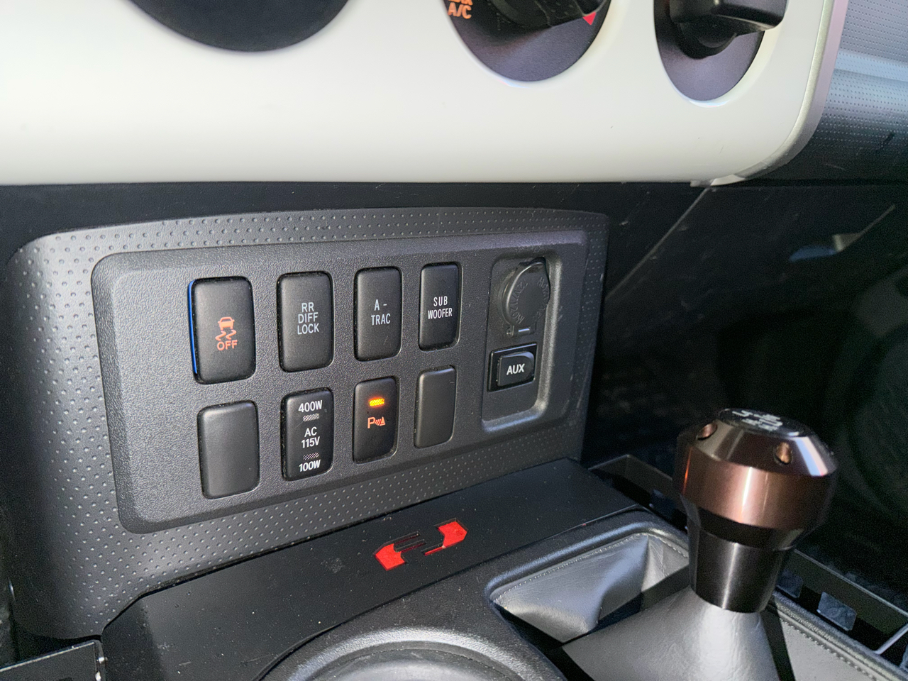 Toyota FJ Cruiser 4WD 4dr Man (Natl) 2010