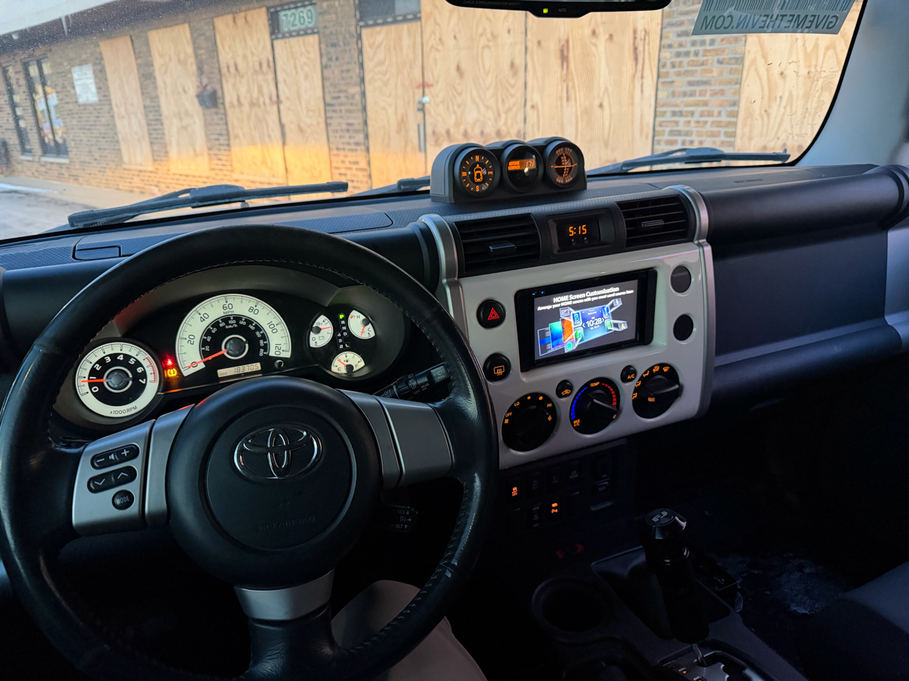 Toyota FJ Cruiser 4WD 4dr Man (Natl) 2010