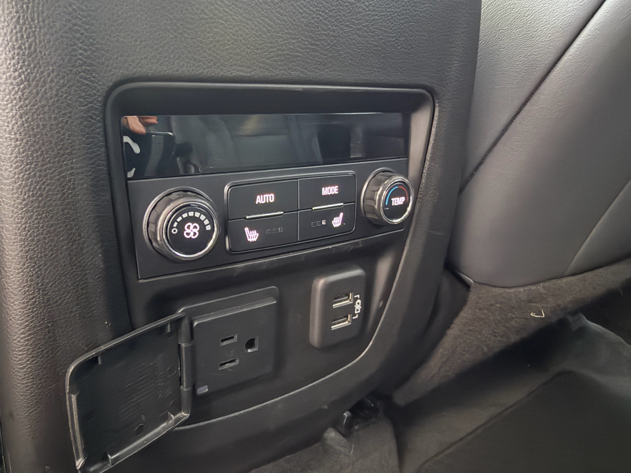 Buick Enclave FWD 4dr Premium 2021