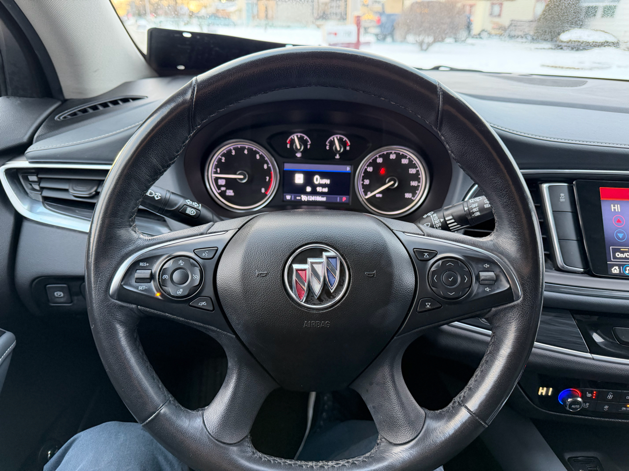 Buick Enclave FWD 4dr Premium 2021