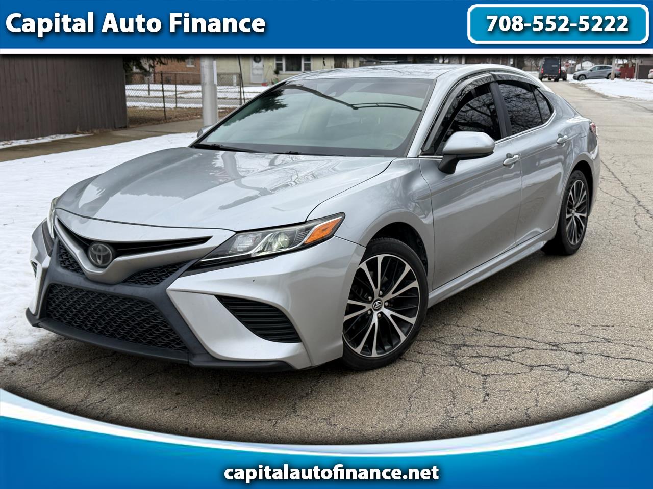 Toyota Camry SE Auto (Natl) 2020