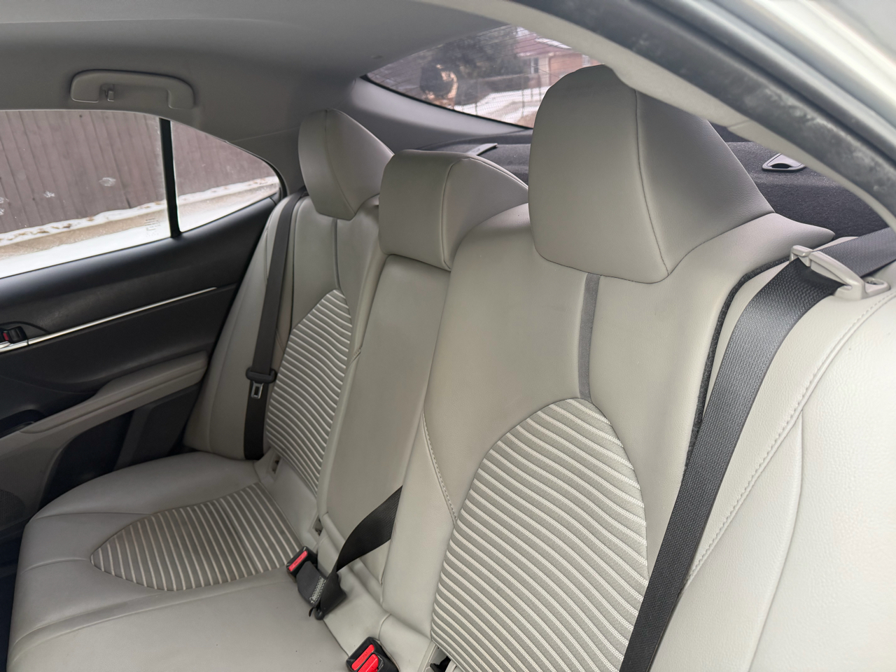 Toyota Camry SE Auto (Natl) 2020