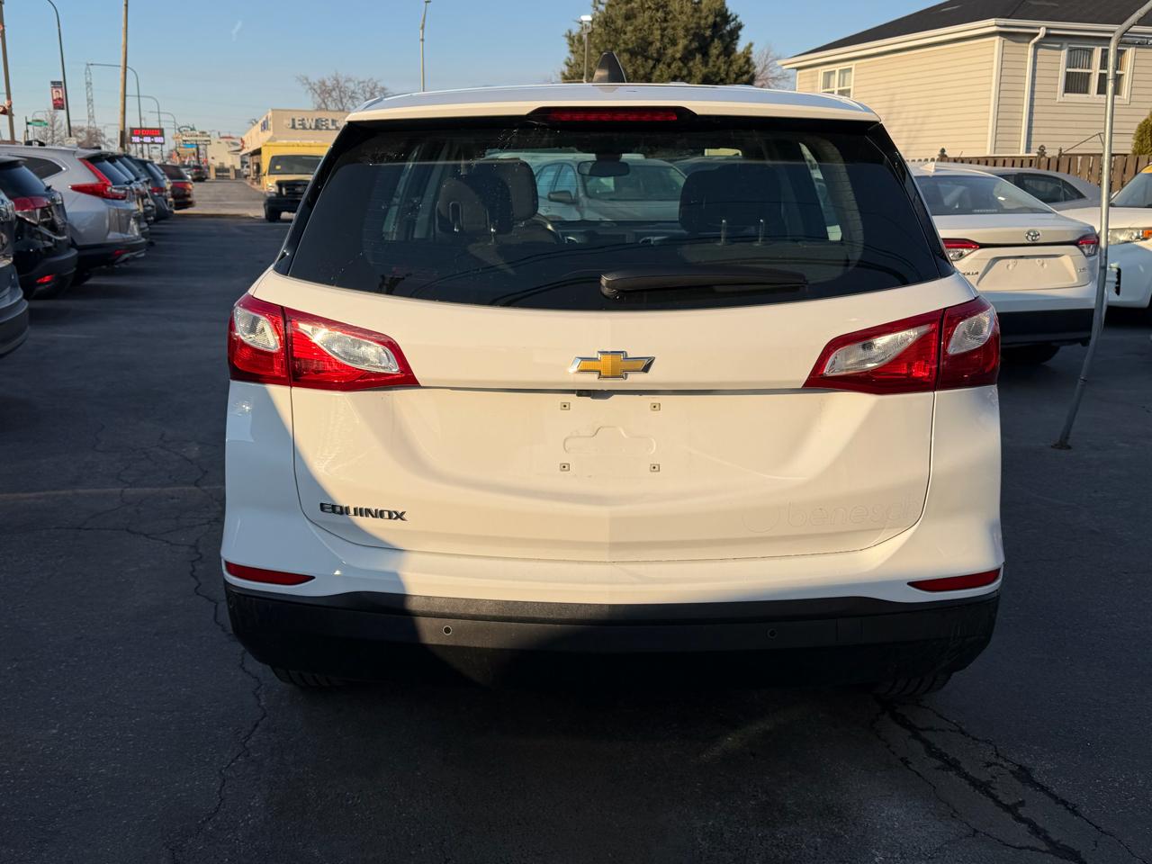 Chevrolet Equinox FWD 4dr LS w/1FL 2020