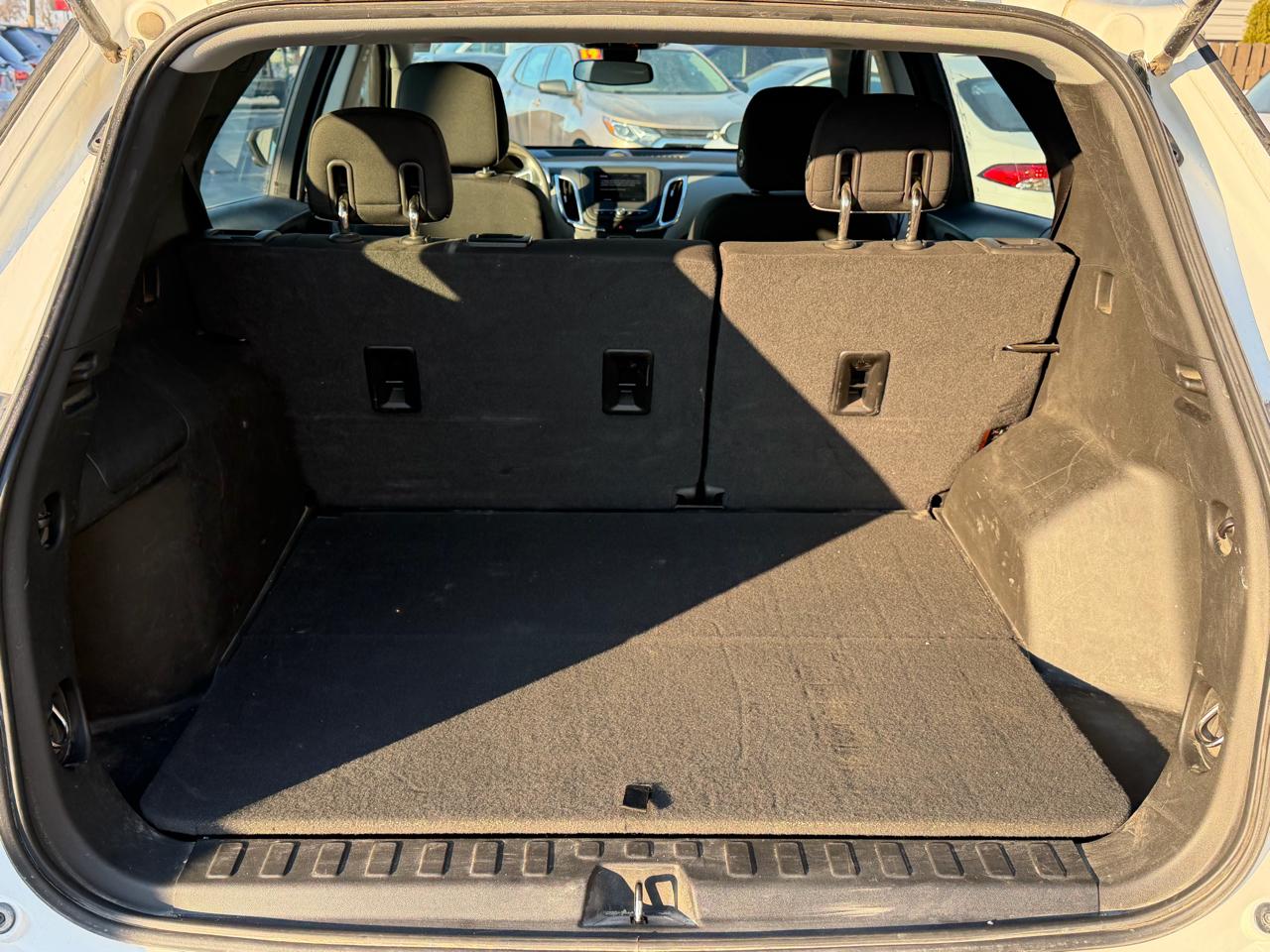 Chevrolet Equinox FWD 4dr LS w/1FL 2020