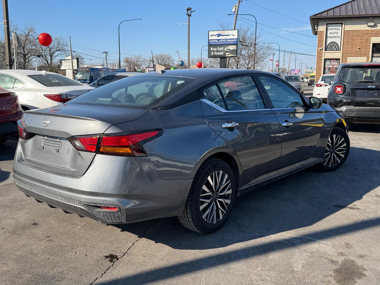 Nissan Altima SV FWD 2025