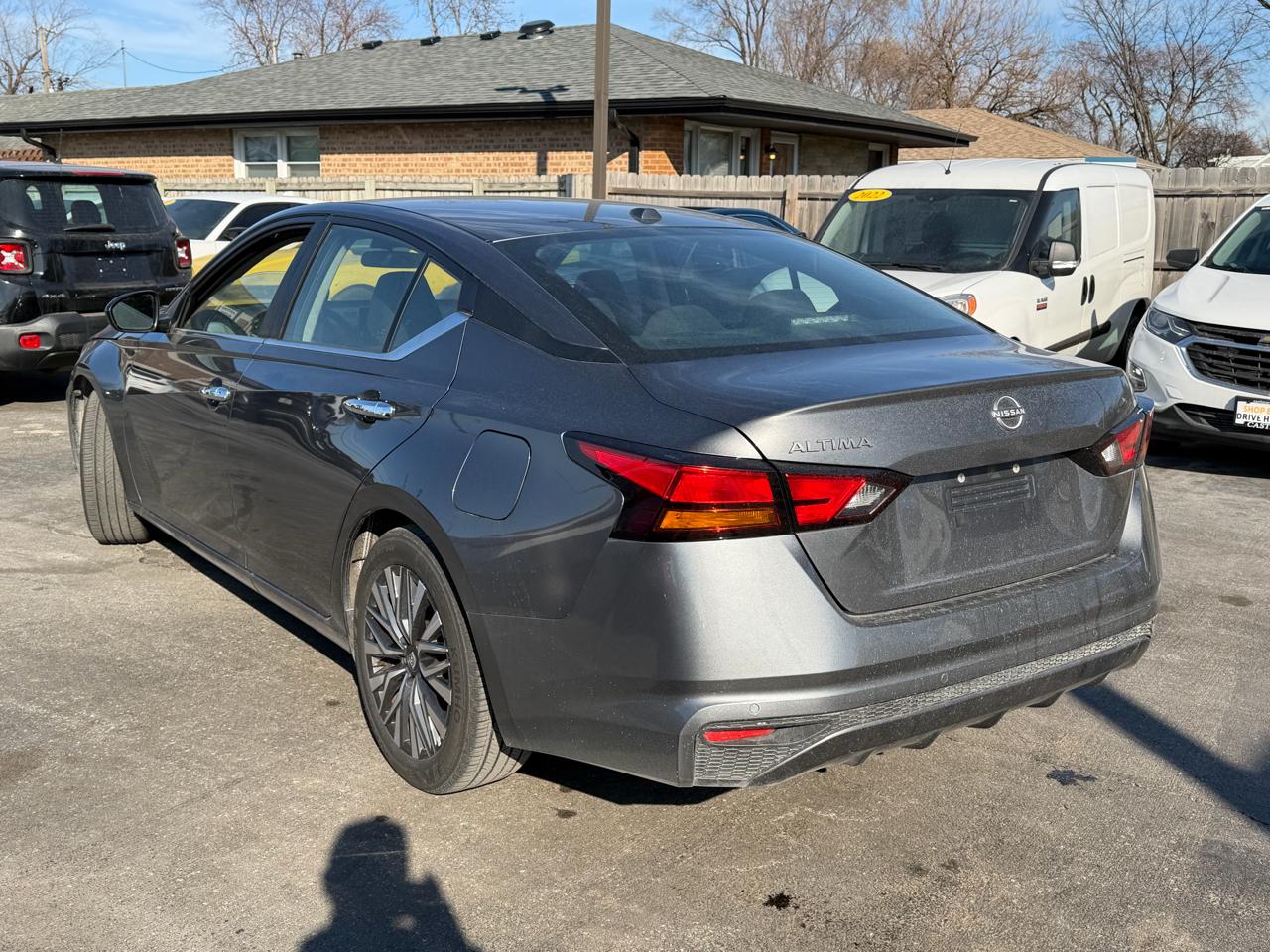 Nissan Altima SV FWD 2025