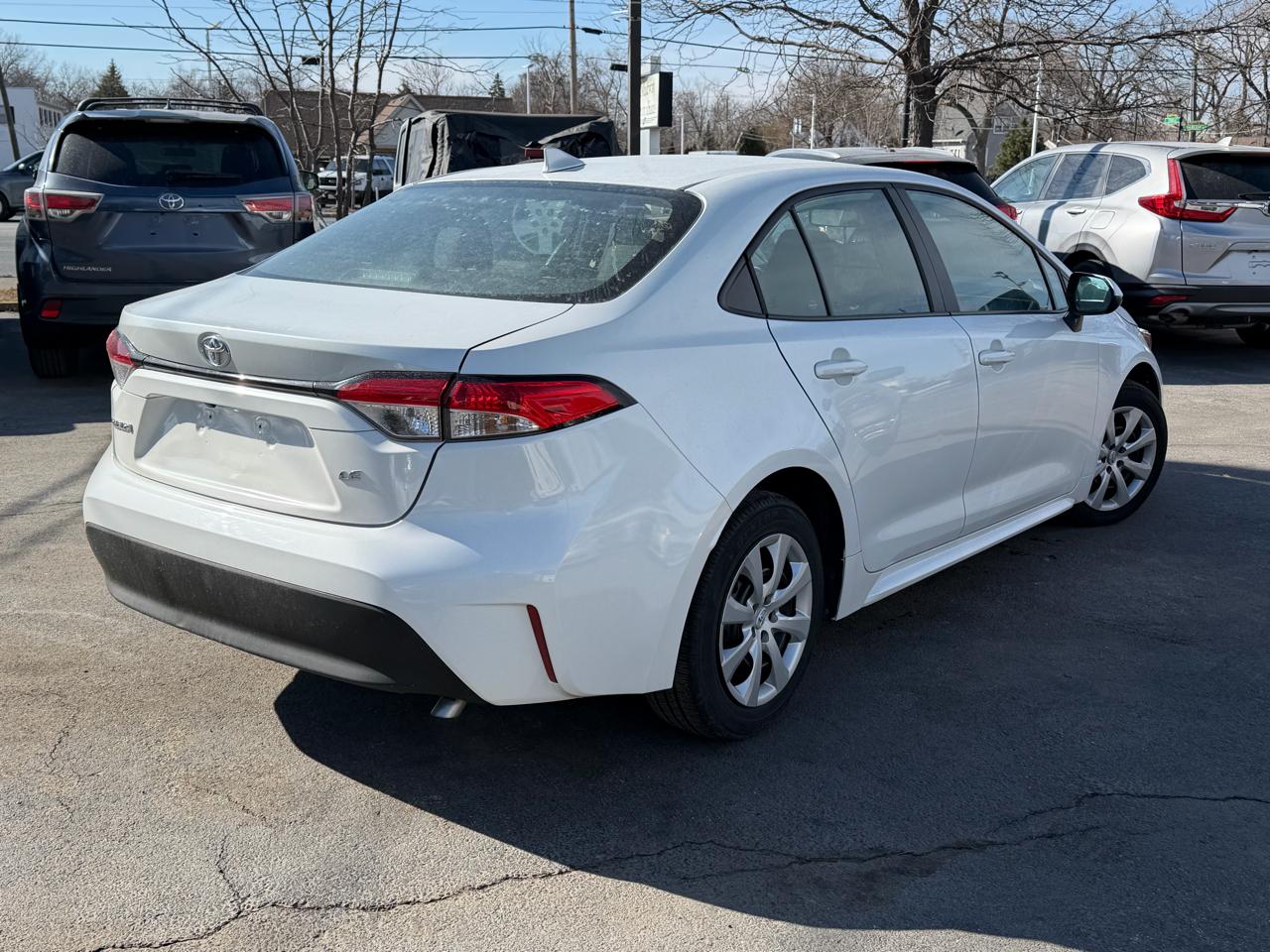 Toyota Corolla LE CVT (Natl) 2025