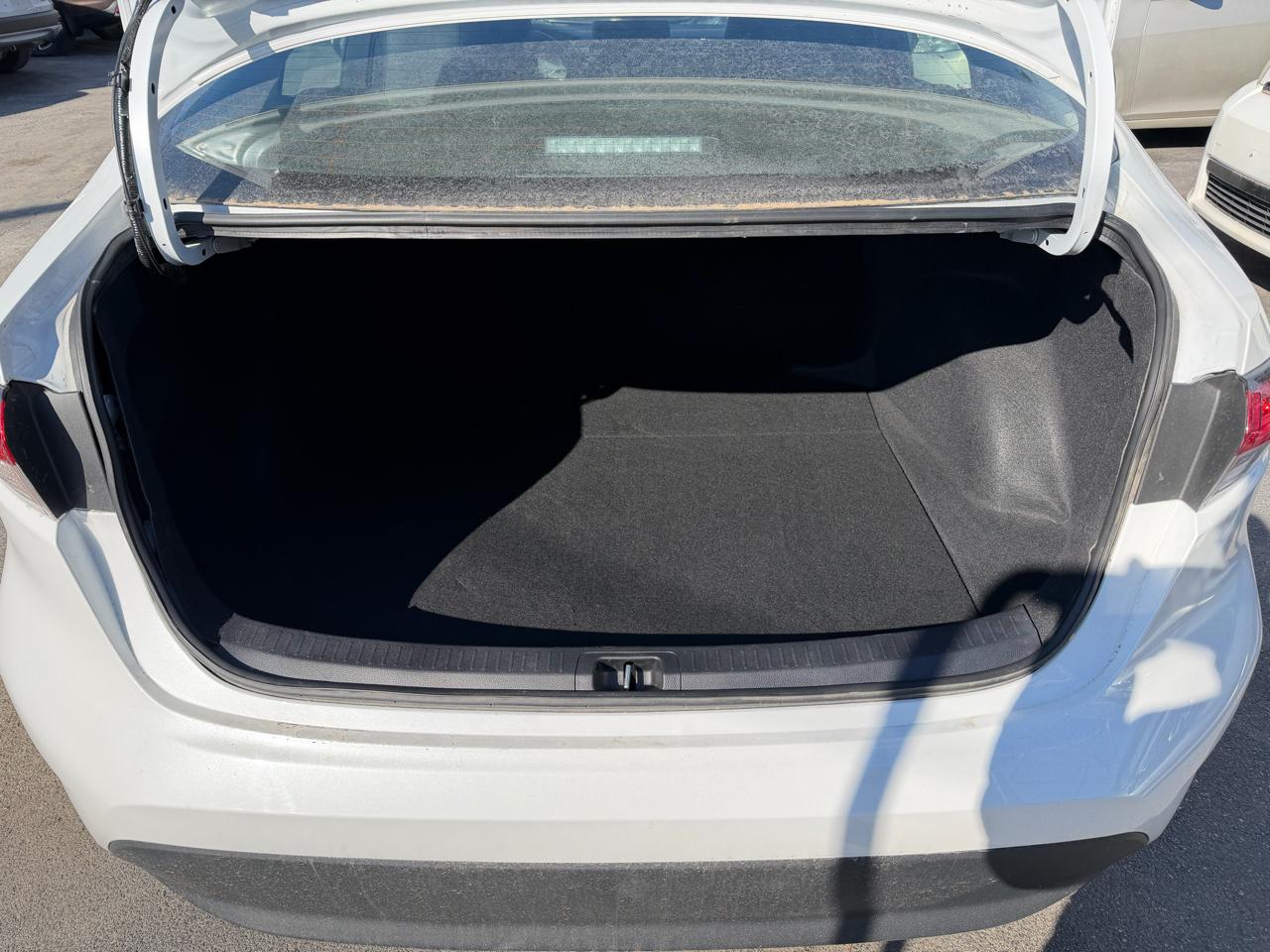 Toyota Corolla LE CVT (Natl) 2025