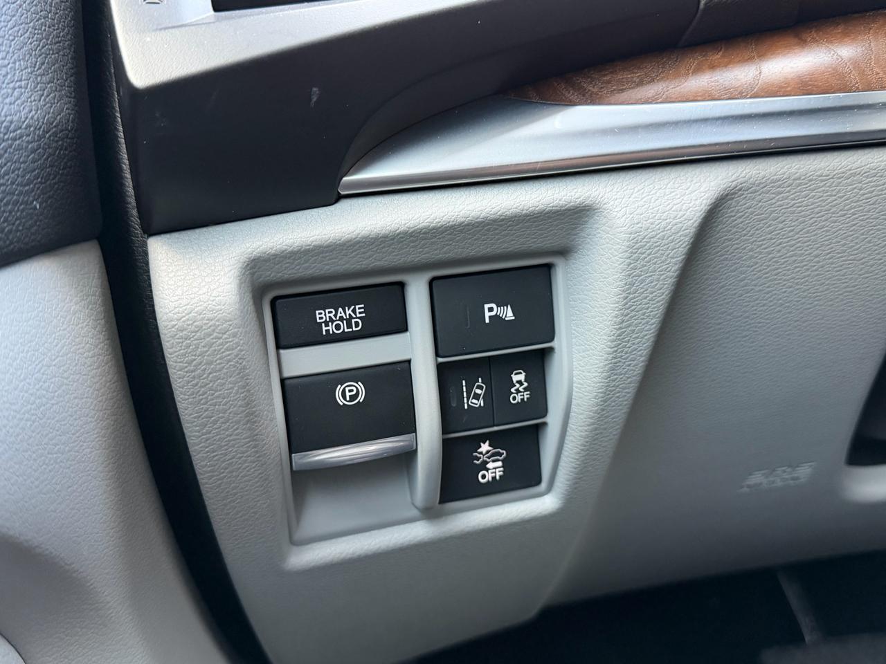 Acura MDX SH-AWD 7-Passenger w/Technology Pkg 2020