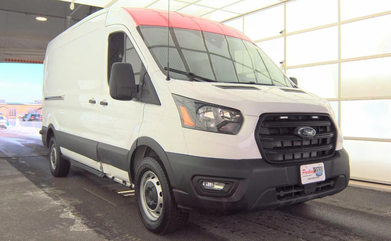 Ford Transit Cargo Van T-250 130" Med Rf 9070 GVWR RWD 2020
