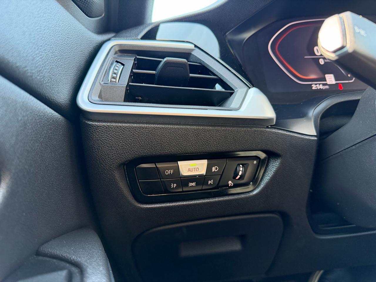 BMW 3 Series 330i Sedan North America 2020