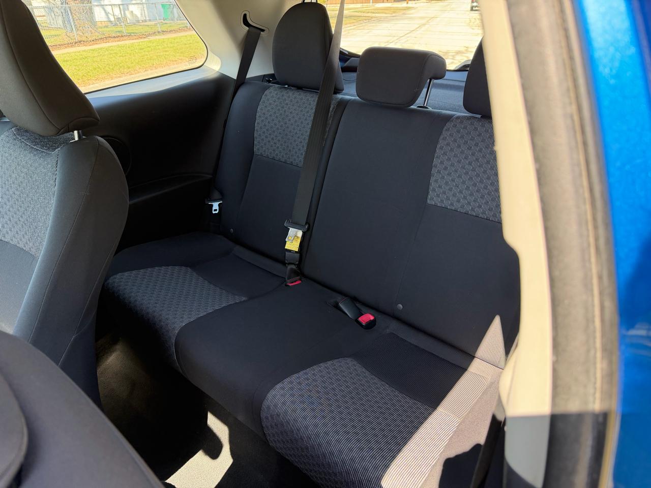 Toyota Yaris 3dr Liftback Auto LE (Natl) 2016