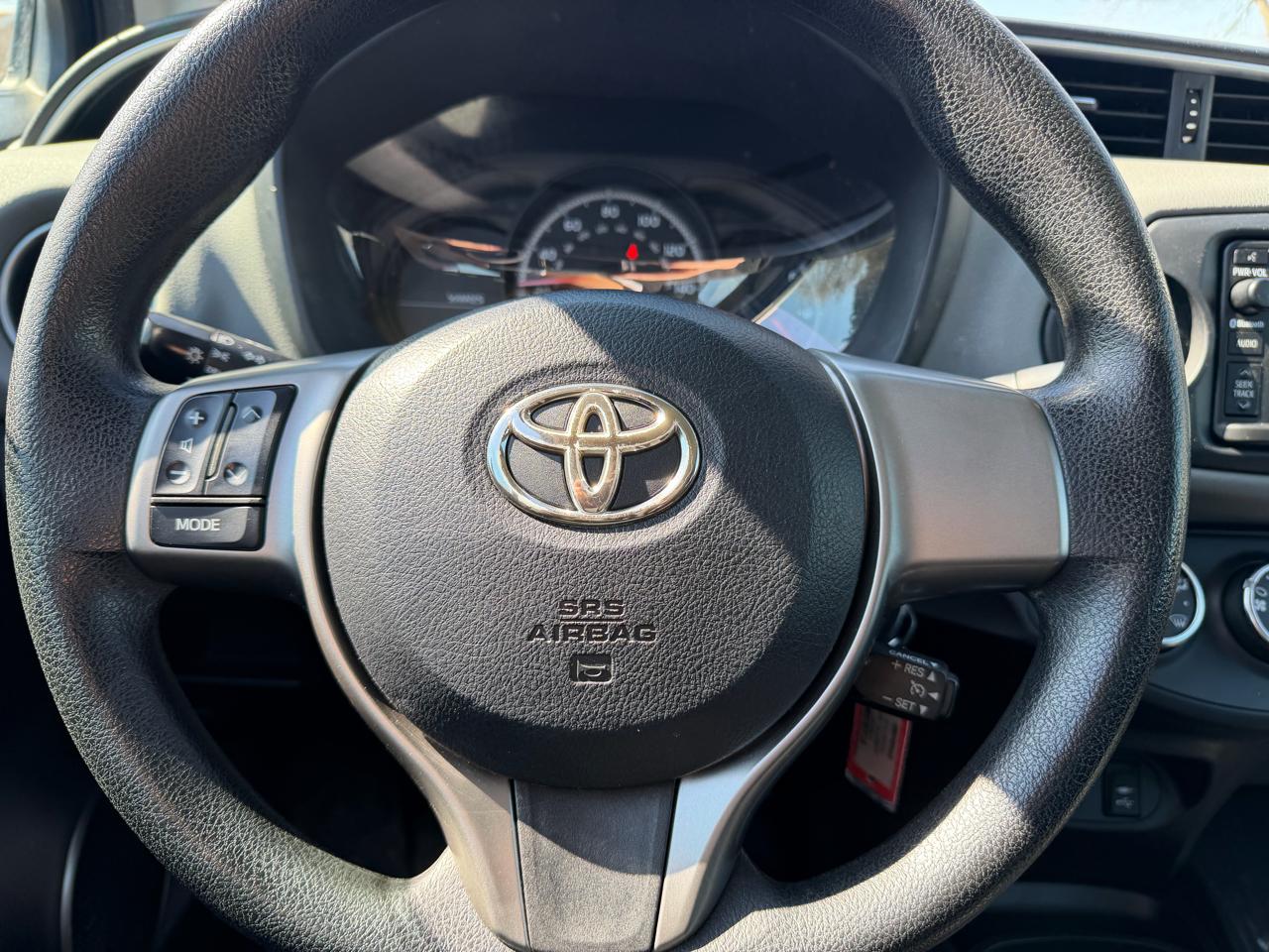 Toyota Yaris 3dr Liftback Auto LE (Natl) 2016