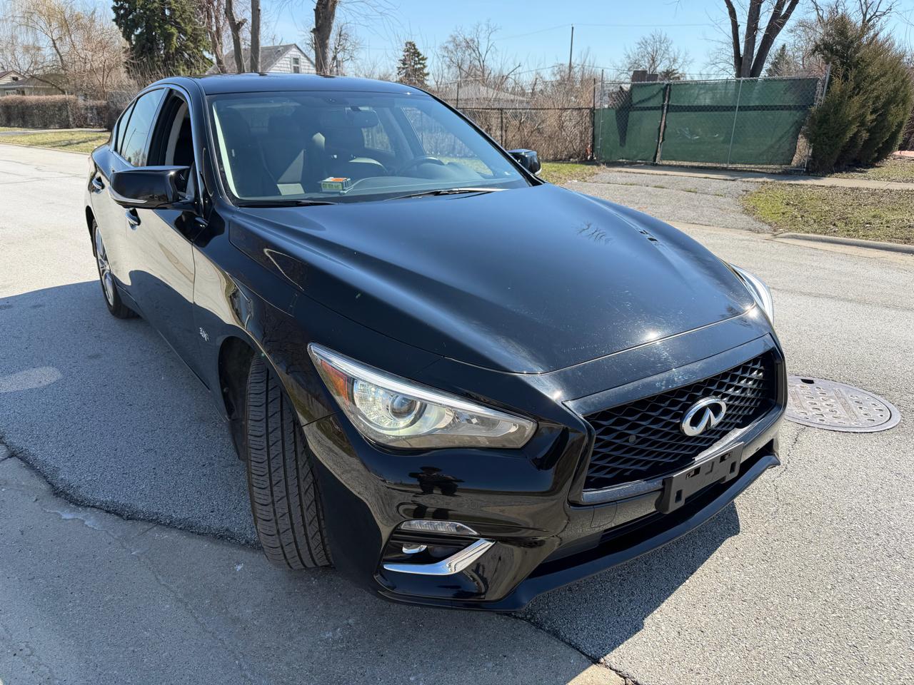 Infiniti Q50 3.0t LUXE AWD 2019
