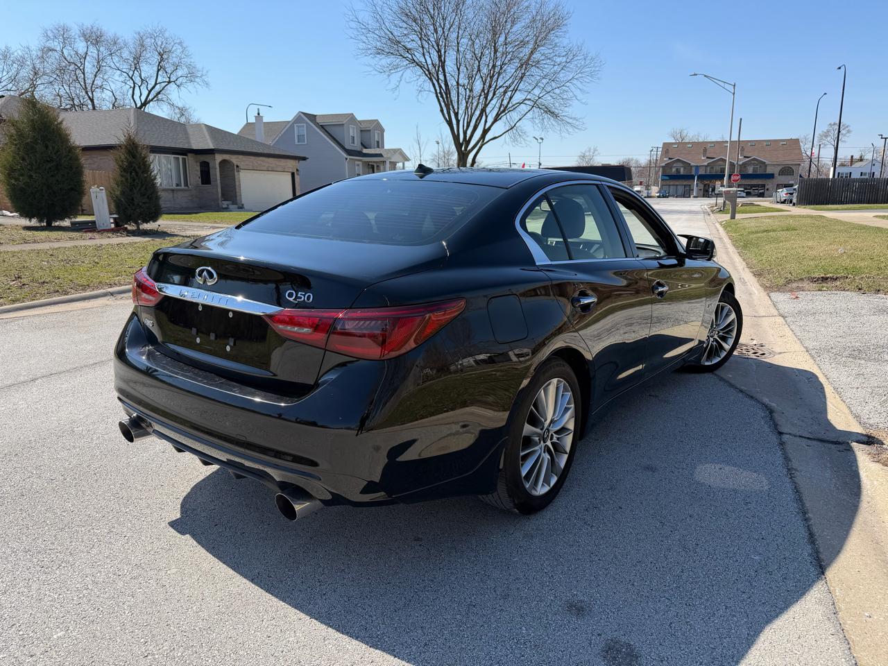 Infiniti Q50 3.0t LUXE AWD 2019
