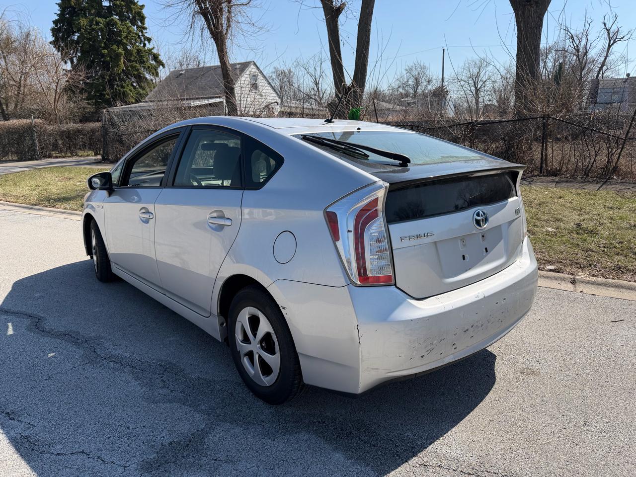 Toyota Prius 5dr HB Three (Natl) 2012