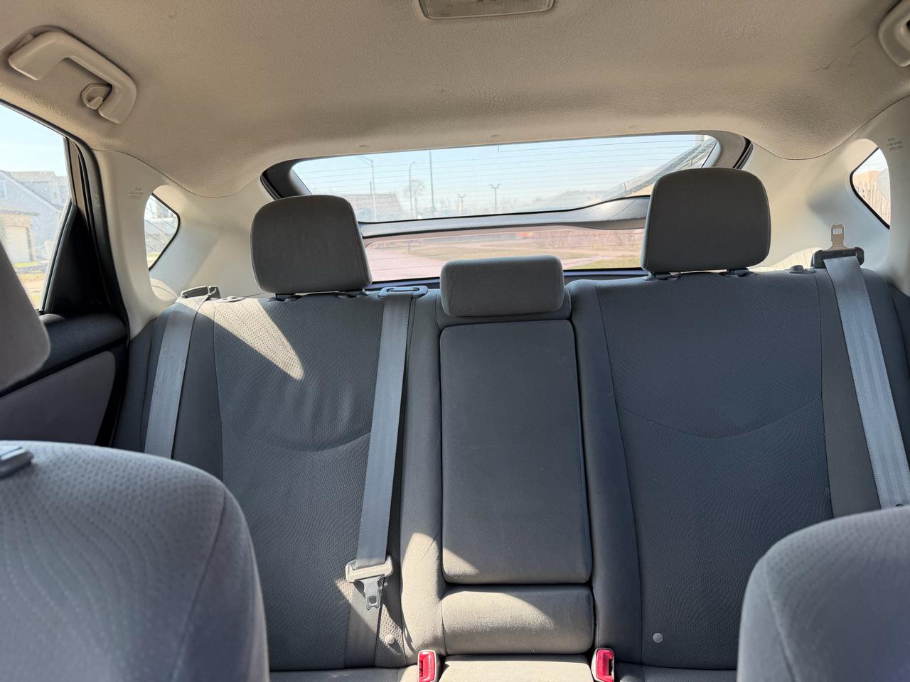 Toyota Prius 5dr HB Three (Natl) 2012