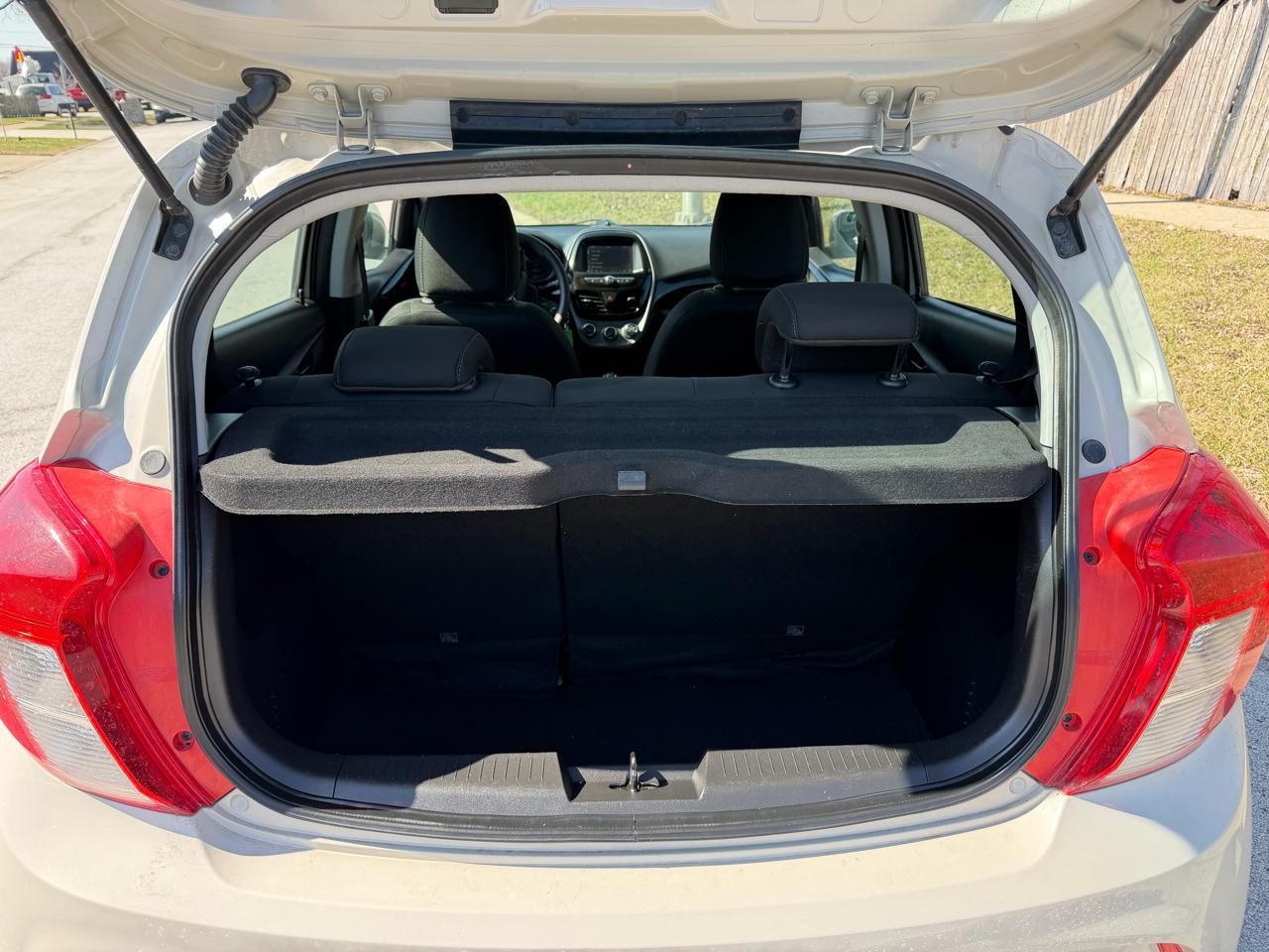 Chevrolet Spark 4dr HB CVT 1LT 2021