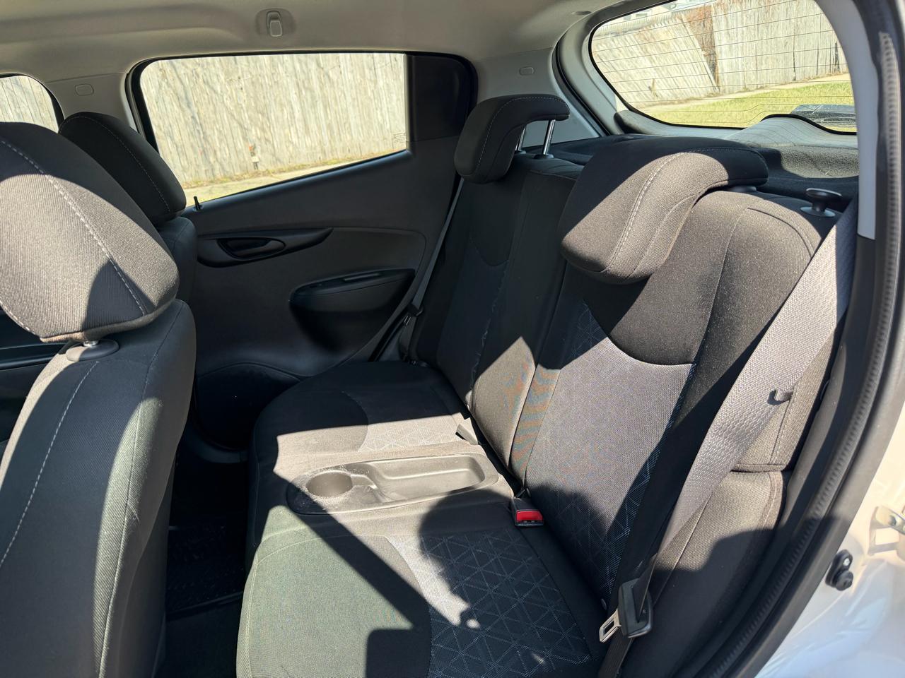 Chevrolet Spark 4dr HB CVT 1LT 2021